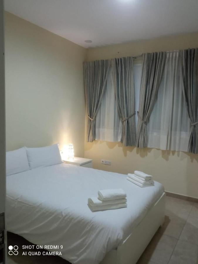 Invecar Holding Daire Sevilla Dış mekan fotoğraf
